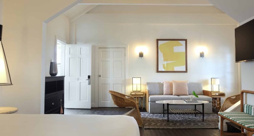 1 King and 1 Queen Loft Suite