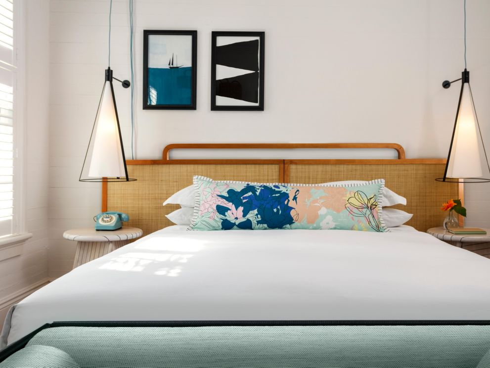 1 Bedroom Suite bed